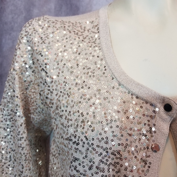 WHBM Champagne Colored Sequined Cardigan Sz Medium - Picture 3 of 5